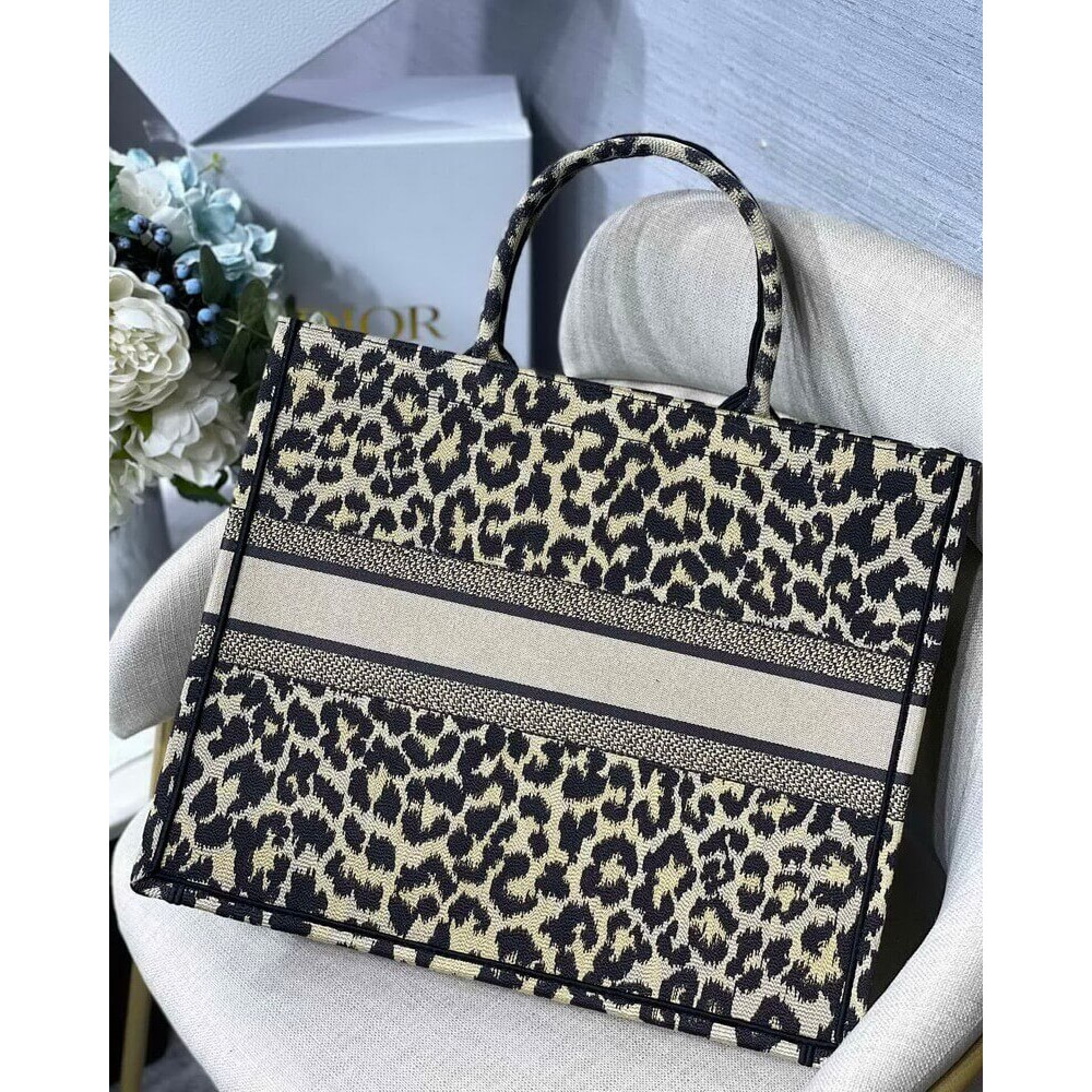 Dior Book Tote Ricamo Mizza Beige Multicolore M1286