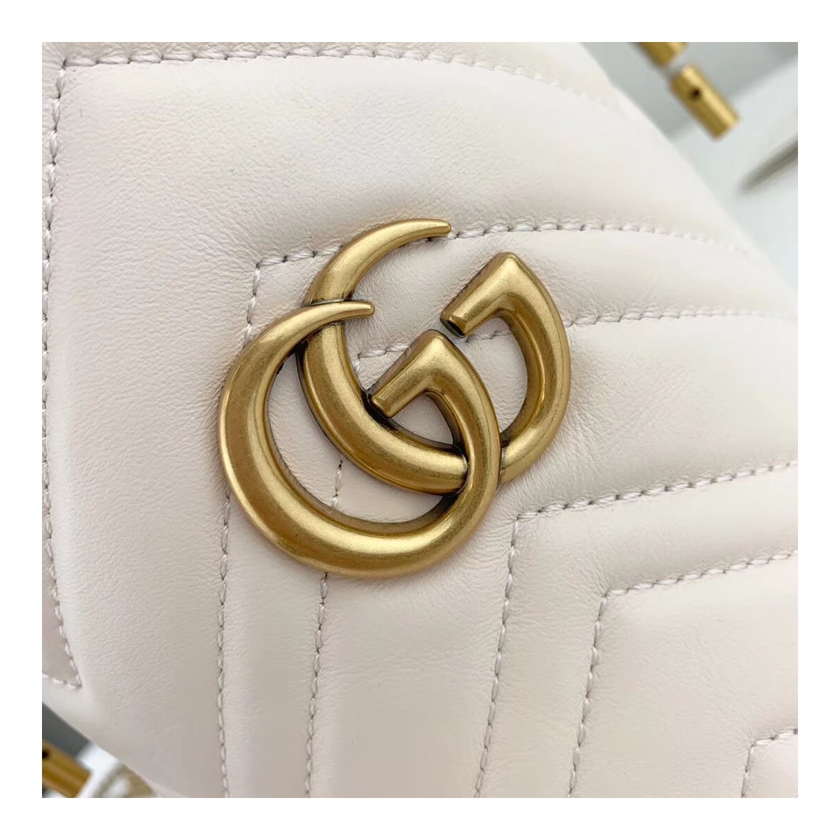 Gucci GG Marmont Matelassé Mini Bucket Bag 575163