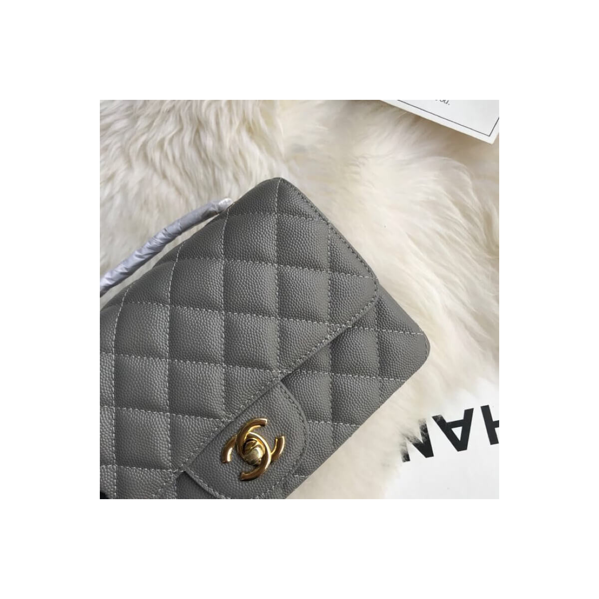 Chanel Caviar Calfskin 20cm Classic Flap Bag 1116