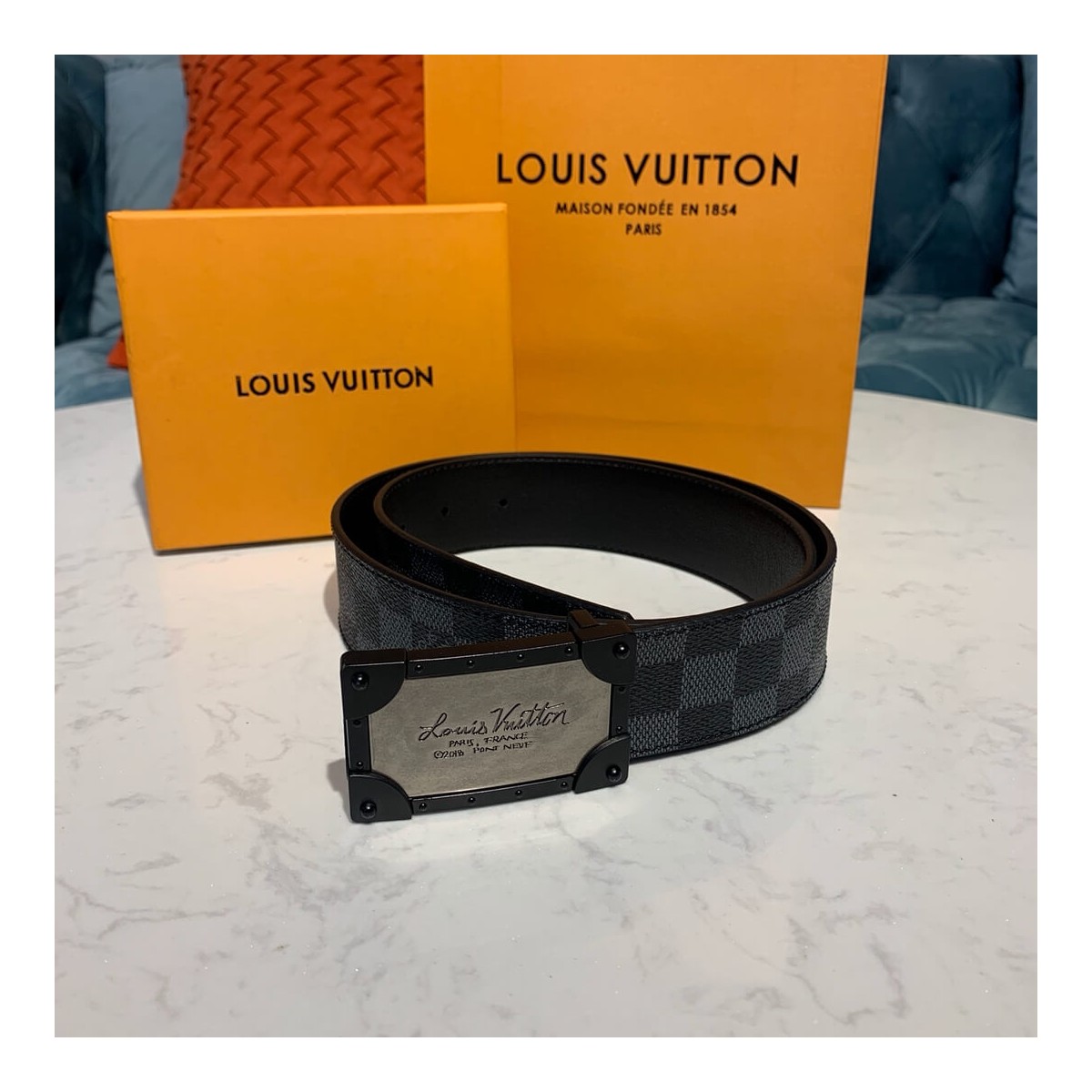 Louis Vuitton Neo Trunk 40mm Reversible Belt M0184U