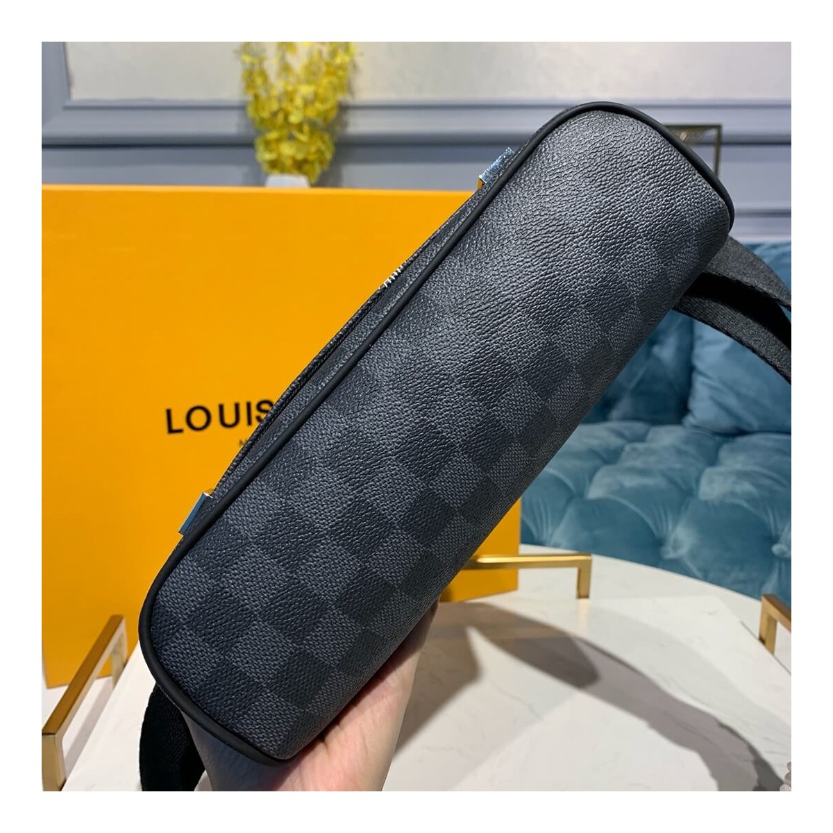 Louis Vuitton Damier Graphite District PM N40238