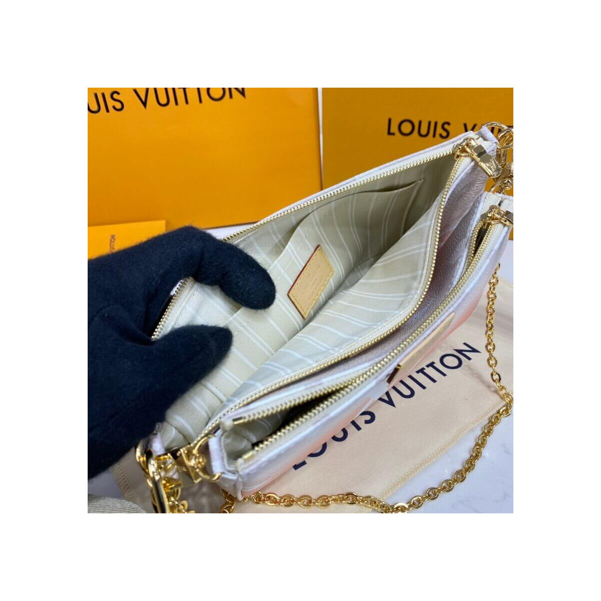 Louis Vuitton Multi Pochette Accessoires M57633 M57634