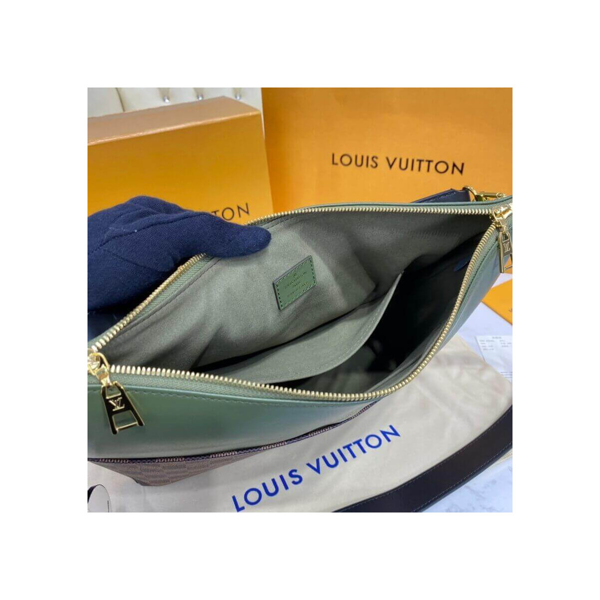 Louis Vuitton Maida Hobo N40366 N40369