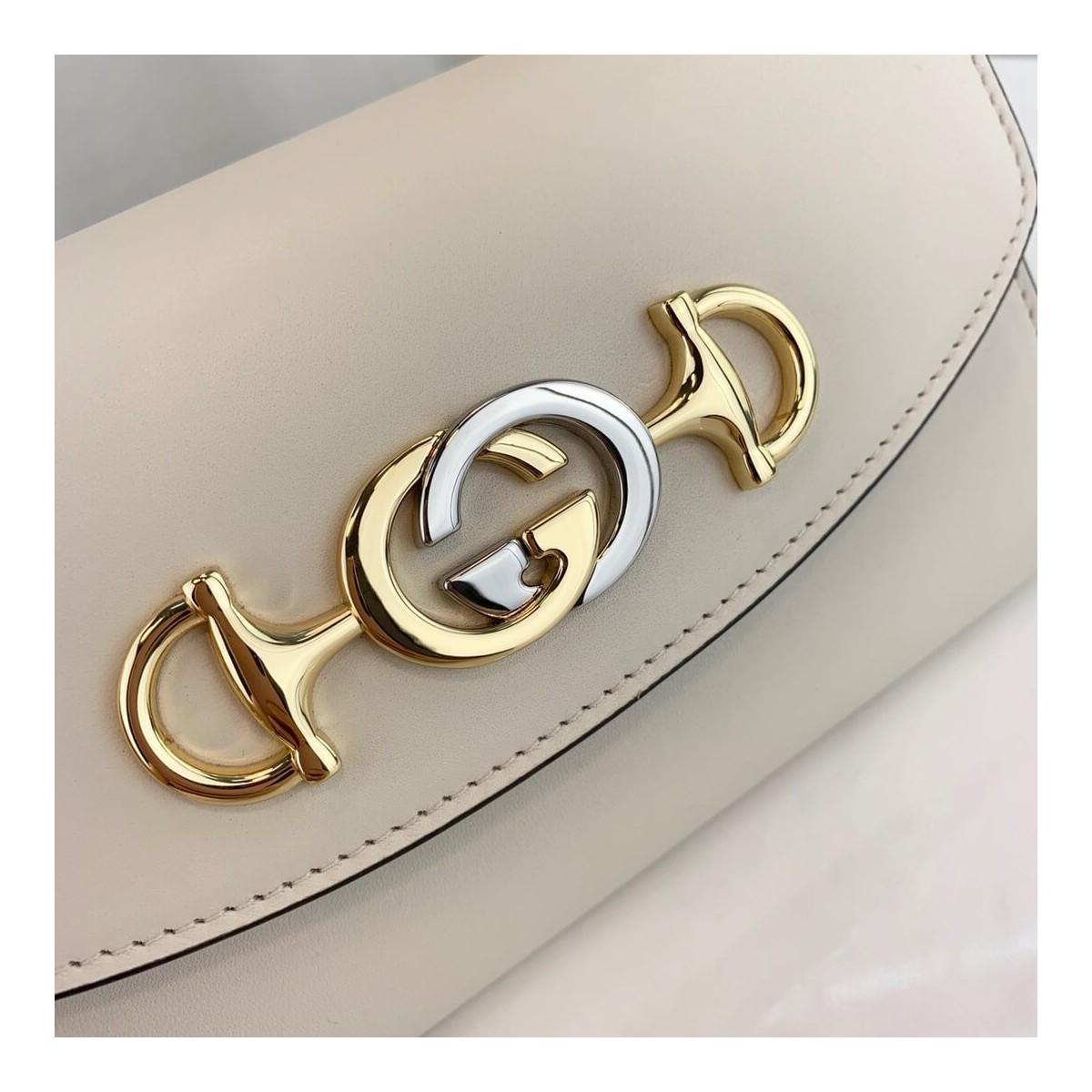 Gucci Zumi Smooth Leather Mini Bag 564718