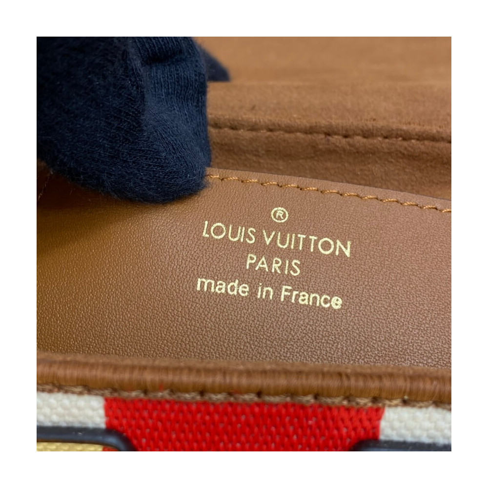 Louis Vuitton Twist PM M57722