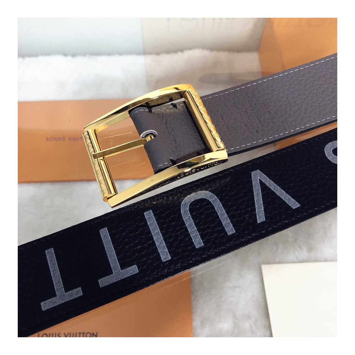 Louis Vuitton Reverso 40mm Reversible Belt M0127