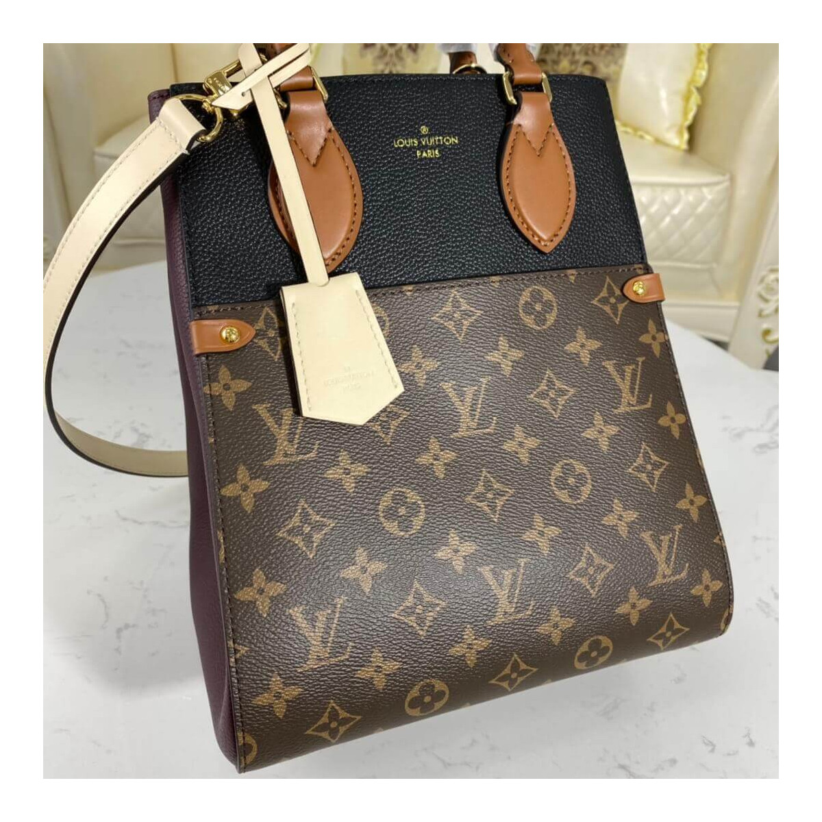 Louis Vuitton Fold Tote PM M45388 M45389