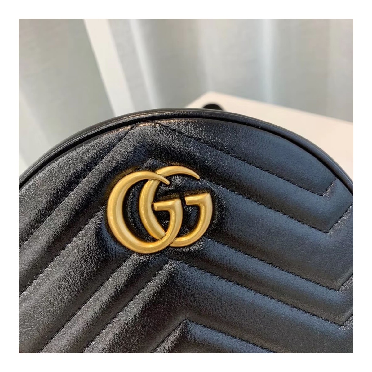 Gucci GG Marmont Mini Round Shoulder Bag 550154