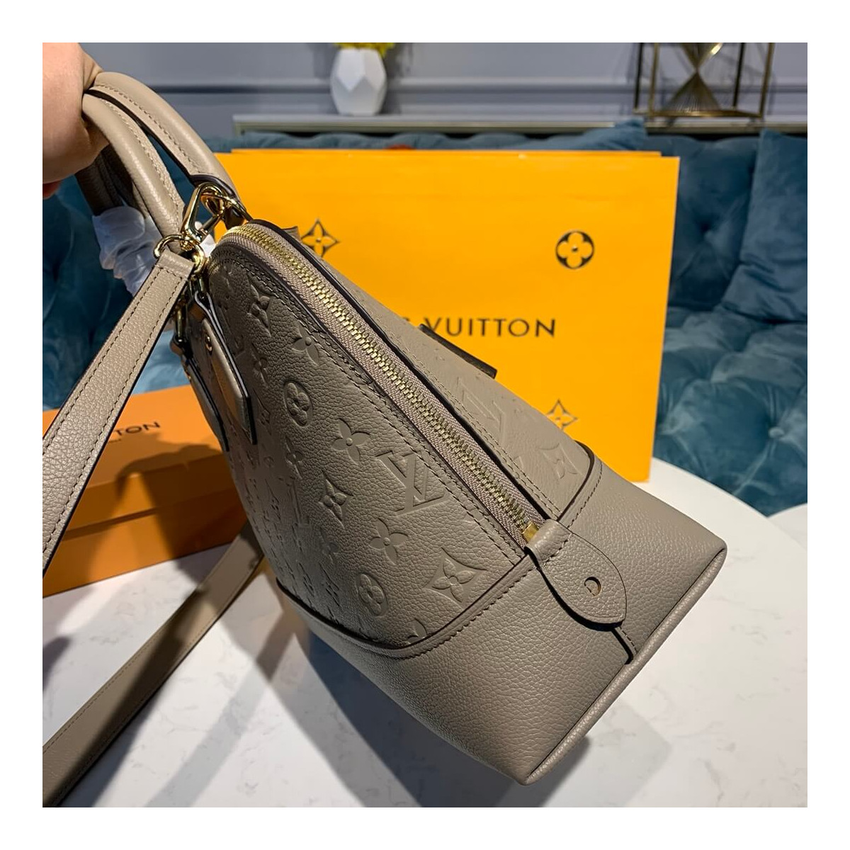 Louis Vuitton Neo Alma PM M44832 M44834